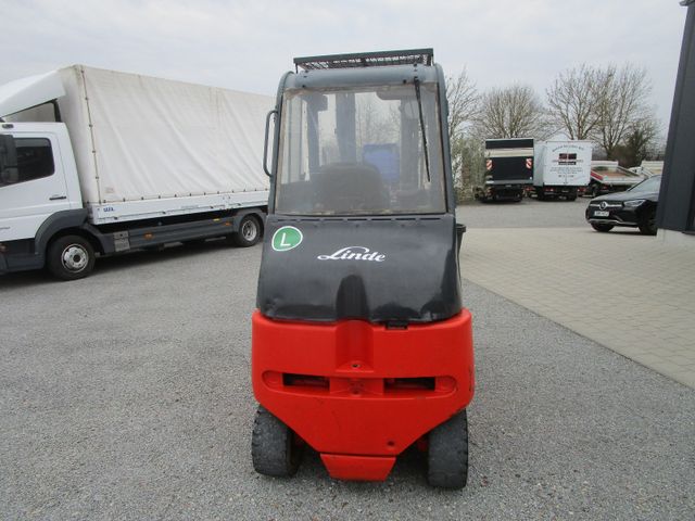 Fahrzeugabbildung Linde E30/600-02 *3to.Hubkraft+Ladegerät+Kabine*