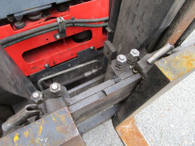 Fahrzeugabbildung Linde E30/600-02 *3to.Hubkraft+Ladegerät+Kabine*