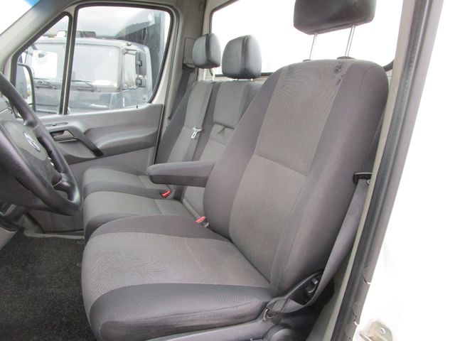 Fahrzeugabbildung Volkswagen Crafter 35 TDI 2.0L *KLIMA+AHK+3-Sitze+136 PS*