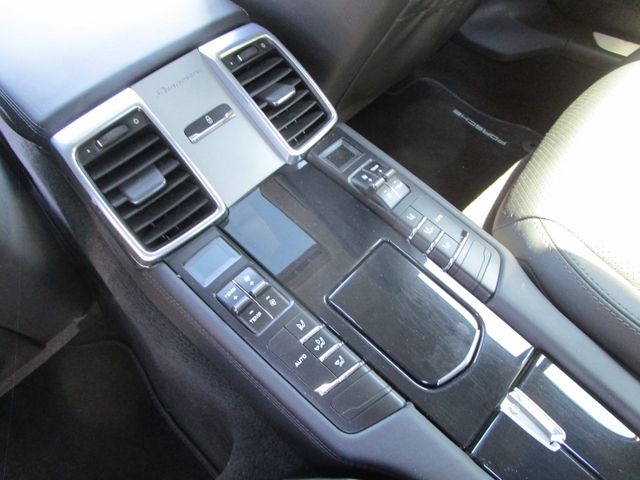 Fahrzeugabbildung Porsche Panamera 4 S *Modell 2015  Turbo Räder