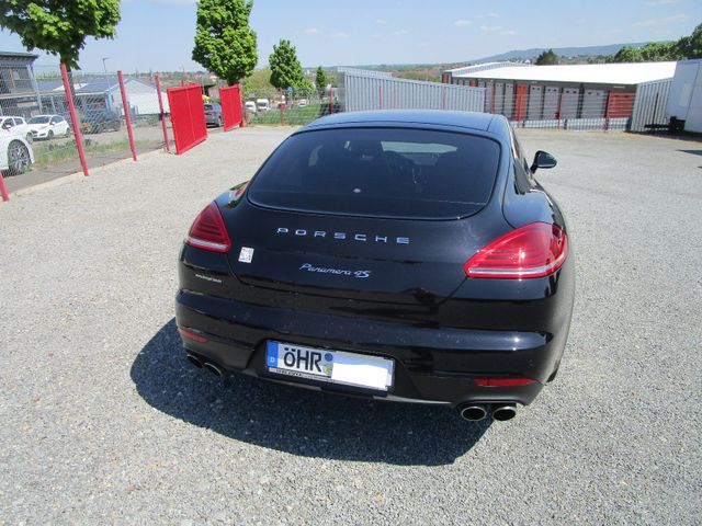 Fahrzeugabbildung Porsche Panamera 4 S *Modell 2015  Turbo Räder
