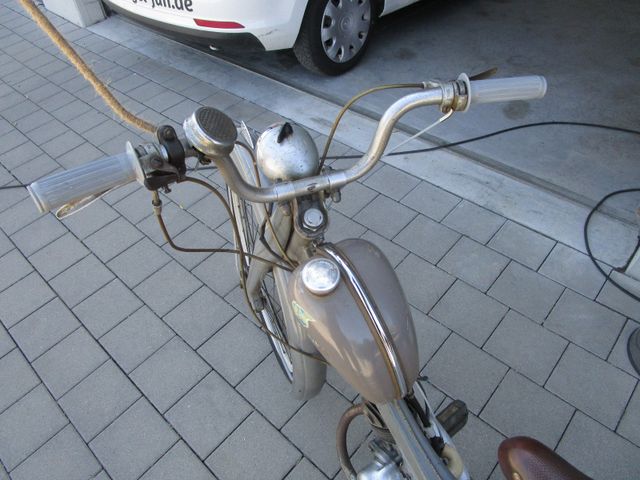 Fahrzeugabbildung NSU Quickly Bj.1955+2 Gang.