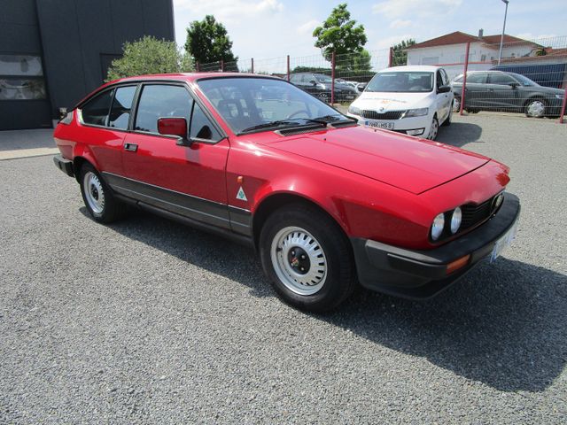 Alfa Romeo GTV 2.0 *H-Kennzeichen*