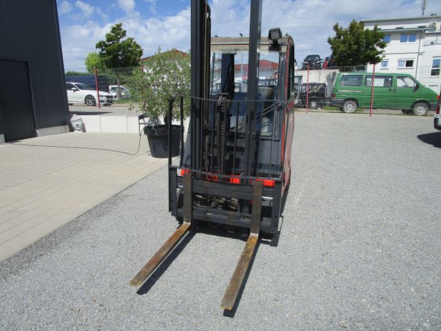 Fahrzeugabbildung Linde H16-03 Diesel+Freihub+Seitenschieber+Kabine