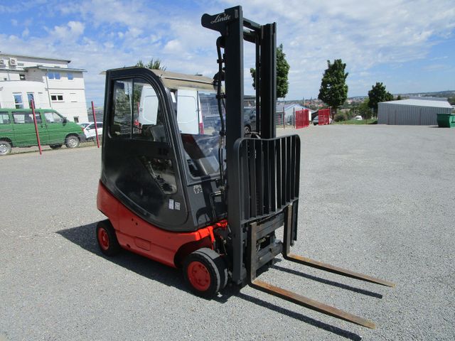 Fahrzeugabbildung Linde H16-03 Diesel+Freihub+Seitenschieber+Kabine