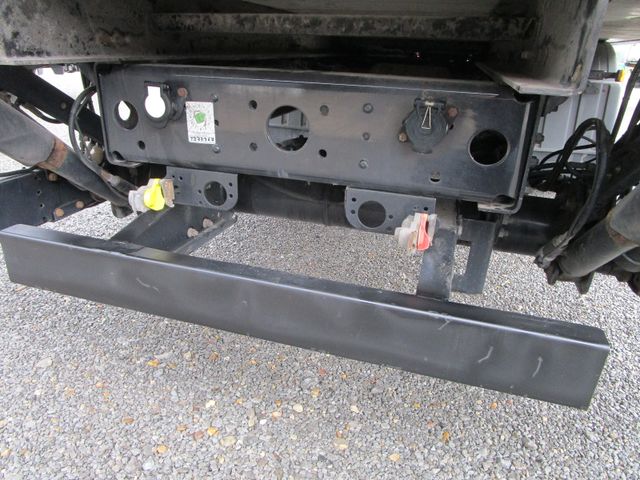 Fahrzeugabbildung MAN TGL 12.220 BL*7,10m+LBW+Iso Koffer+EURO.6+Nr.250