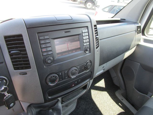 Fahrzeugabbildung Volkswagen Crafter 35 TDI 2.0L *KLIMA+AHK+3-Sitze+136 PS*