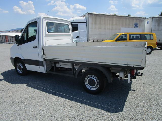 Fahrzeugabbildung Volkswagen Crafter 35 TDI 2.0L *KLIMA+AHK+3-Sitze+136 PS*