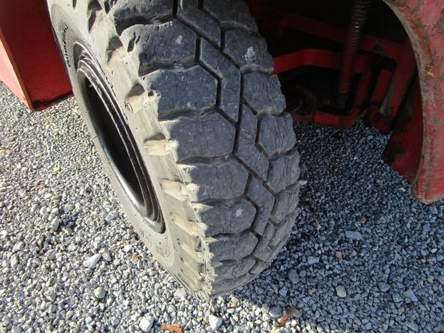 Fahrzeugabbildung Yale YALE  *Tragkraft 3.000 kg+Diesel*