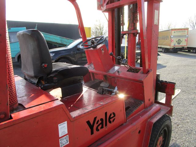 Fahrzeugabbildung Yale YALE  *Tragkraft 3.000 kg+Diesel*