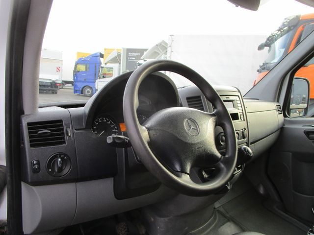 Fahrzeugabbildung Mercedes-Benz Sprinter 214 CDI *DOKA+6-Sitze+KLIMA+EURO.6+AHK*