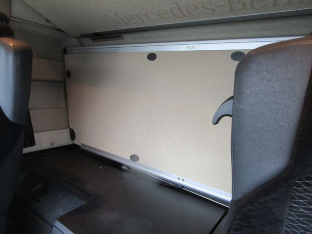 Fahrzeugabbildung Mercedes-Benz Actros 1843 LS MP4 *EURO.6+2xKLIMA+Nebenantrieb*