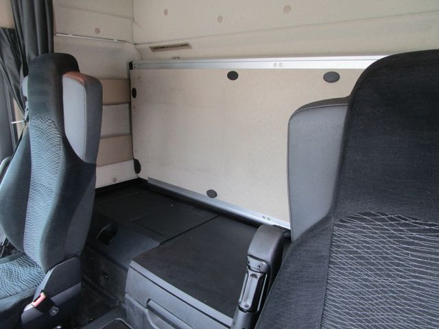 Fahrzeugabbildung Mercedes-Benz Actros 1843 LS MP4 *EURO.6+2xKLIMA+Nebenantrieb*
