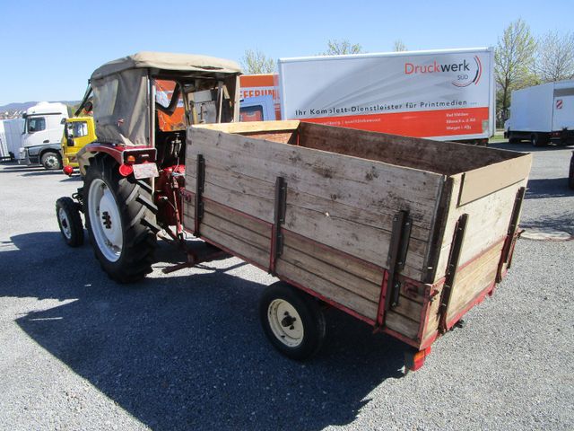 Fahrzeugabbildung Renault SUPER 6 -R7050- 4xNeu Bereift+mit Anhänger*