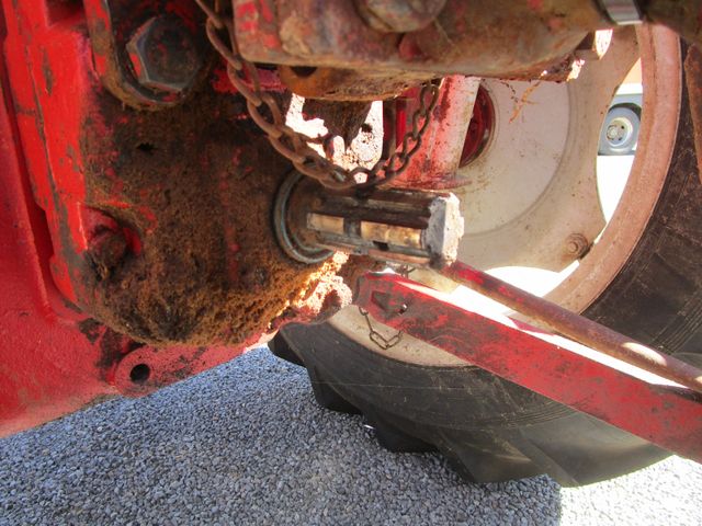 Fahrzeugabbildung Renault SUPER 6 -R7050- 4xNeu Bereift+mit Anhänger*