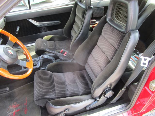 Fahrzeugabbildung Alfa Romeo GTV 2.0 *H-Kennzeichen*