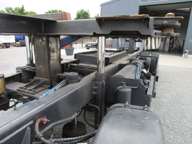 Fahrzeugabbildung Mercedes-Benz Kögel WBH 25P*Wiesel+Umsetzer+BDF+Merc.Motor*