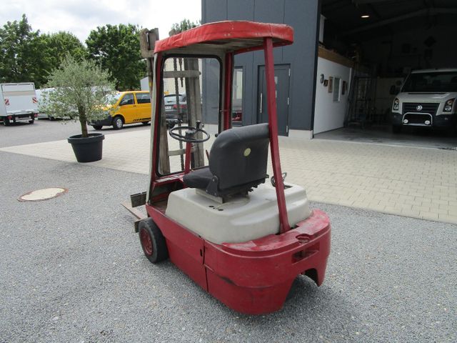 Fahrzeugabbildung Linde E15 Elektro+Ladegerät