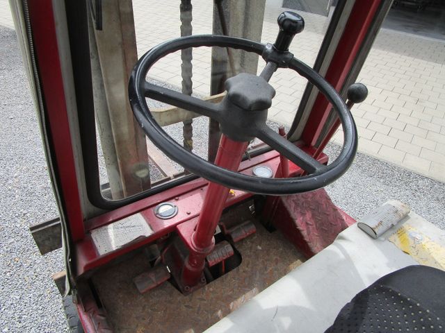 Fahrzeugabbildung Linde E15 Elektro+Ladegerät