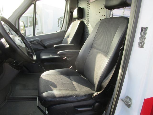 Fahrzeugabbildung Mercedes-Benz Sprinter 214 CDI EURO.6*Werkstattwagen+DOKA+AHK*