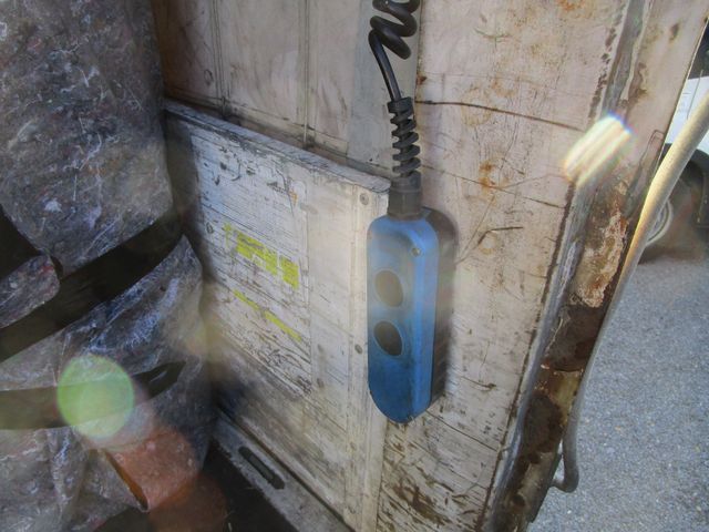 Fahrzeugabbildung MAN TGL 12.210L **LBW+2xAHK+Lift+6,10m+3-Sitze*