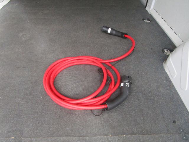 Fahrzeugabbildung Fiat E-Ducato *L3H2+KLIMA+NAVI+3-Sitze+Mod.22*