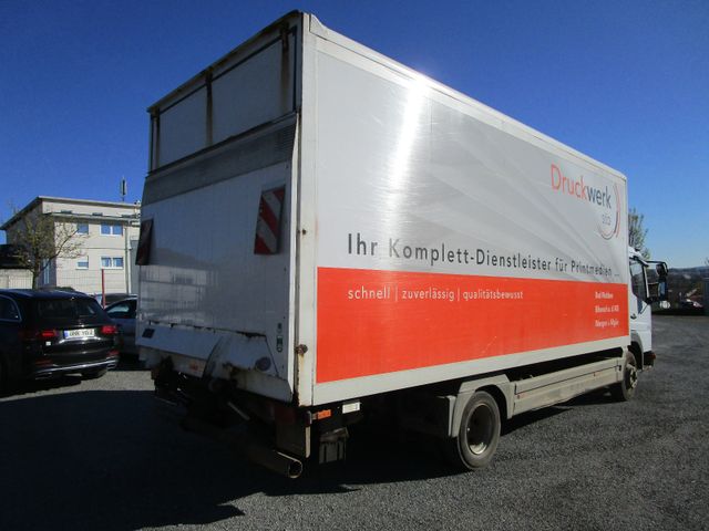 Fahrzeugabbildung Mercedes-Benz Atego 815 *LBW+6,10m+3-Sitze*