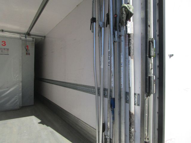 Fahrzeugabbildung Mercedes-Benz Atego 1624L *MP4+LBW+7,38m.Tiefkühl+Carrier*