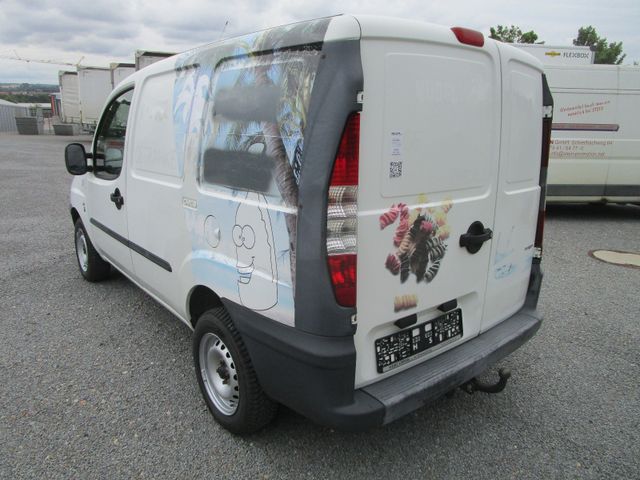 Fahrzeugabbildung Fiat Doblo Cargo 1,3 JTD Multijet*AHK+75.000km*