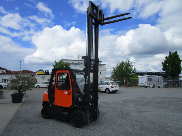 Fahrzeugabbildung Doosan G30G *Seitenschieber+Hubkraft 3to.Kabine+Gas*