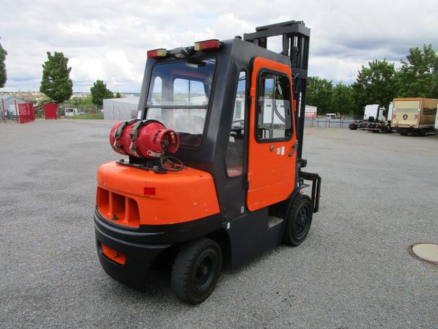 Fahrzeugabbildung Doosan G30G *Seitenschieber+Hubkraft 3to.Kabine+Gas*