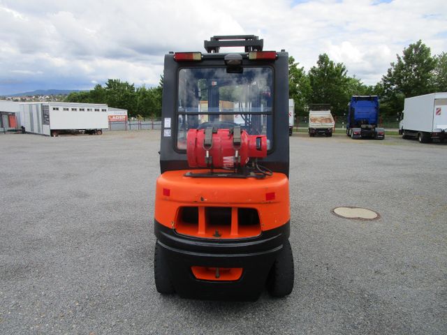 Fahrzeugabbildung Doosan G30G *Seitenschieber+Hubkraft 3to.Kabine+Gas*