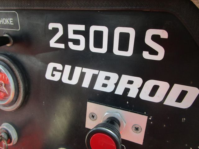 Fahrzeugabbildung Gutbrod 2500S *Schneepflug+Salzsteuer+Kabine+417 Std.*