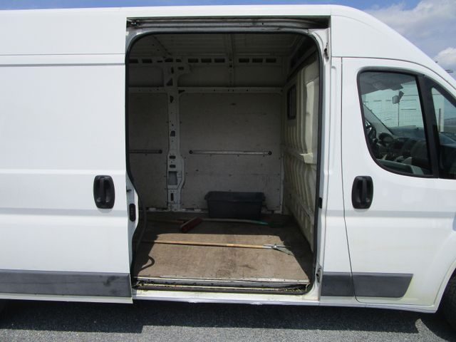 Fahrzeugabbildung Fiat Ducato 120 Multijet *Hochdach+3-Sitze*Modell 07*