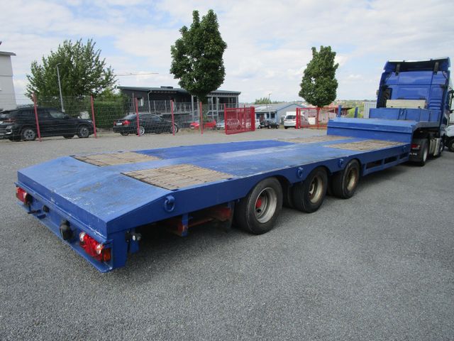 Fahrzeugabbildung Broshuis 3-Achser Tieflader *Schwanenhals+Ausziehbar+Luft