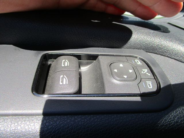 Fahrzeugabbildung Mercedes-Benz Sprinter 419 CDI III Kasten L2H1 Allrad+KLIMA*
