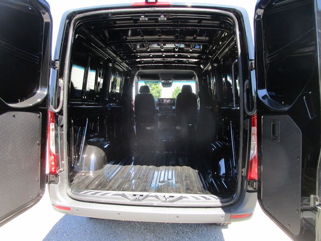 Fahrzeugabbildung Mercedes-Benz Sprinter 419 CDI III Kasten L2H1 Allrad+KLIMA*