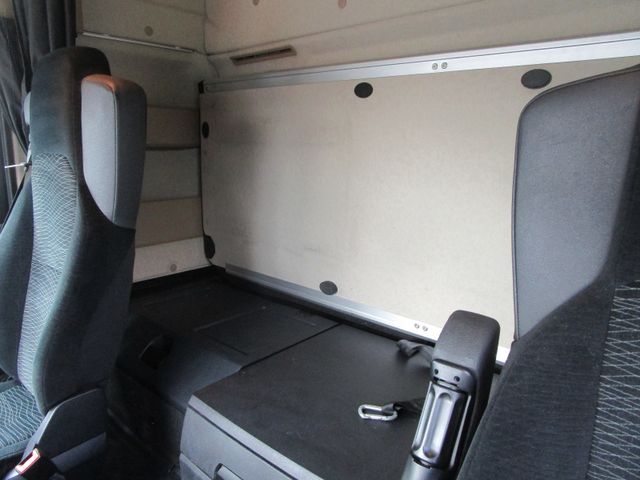 Fahrzeugabbildung Mercedes-Benz Actros 1843 LS MP4 *EURO.6+2xKLIMA+Nebenantrieb*