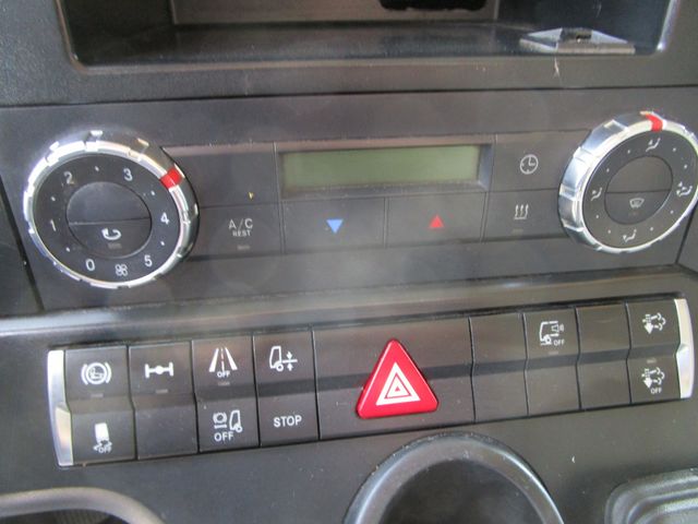 Fahrzeugabbildung Mercedes-Benz Actros 1843 LS MP4 *EURO.6+2xKLIMA+Nebenantrieb*