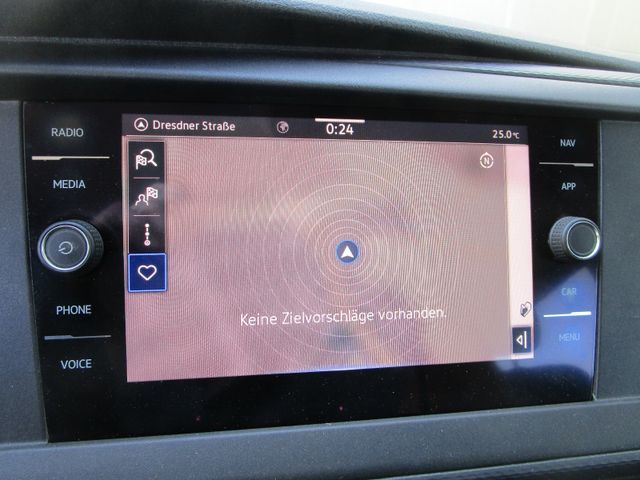 Fahrzeugabbildung Volkswagen T6.1 TDI*lang+KLIMA+NAVI+8-Sitze+1-Hand*
