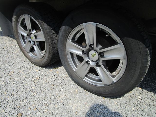 Fahrzeugabbildung Peugeot Boxer  2.0L 130PS*3-Achser+Türen+Rampe hinten*
