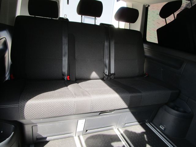 Fahrzeugabbildung Volkswagen T6 Multivan 4 Motion 150PS+5-Sitzer+Seikel+KLIMA
